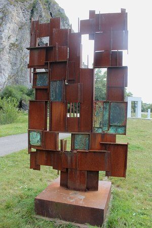 Pamatnik zeleznej opony